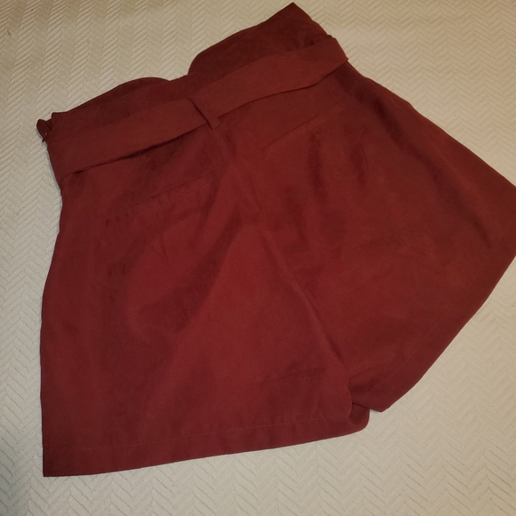 Charlotte Russe,Maroon High Waisted dress shorts, Size S - Picture 2 of 2